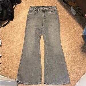 Wild Fable Women's Gray mod-rise Flare Jeans size 8